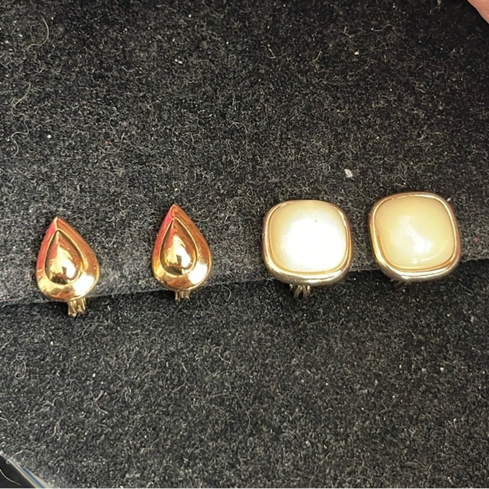 Monet Signed (2 pairs) Bundle Small Clip On Earrings. MA